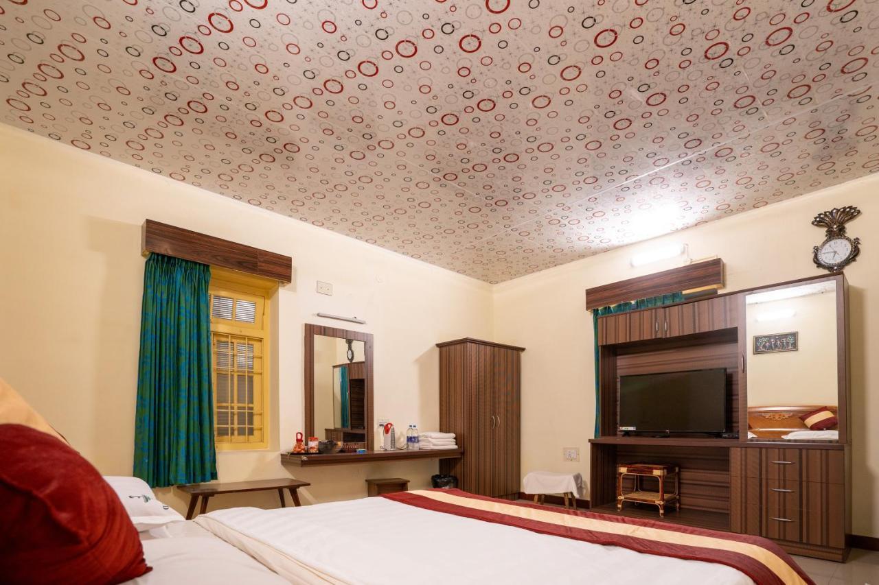 Hotel Tamilnadu - Kodaikanal Buitenkant foto
